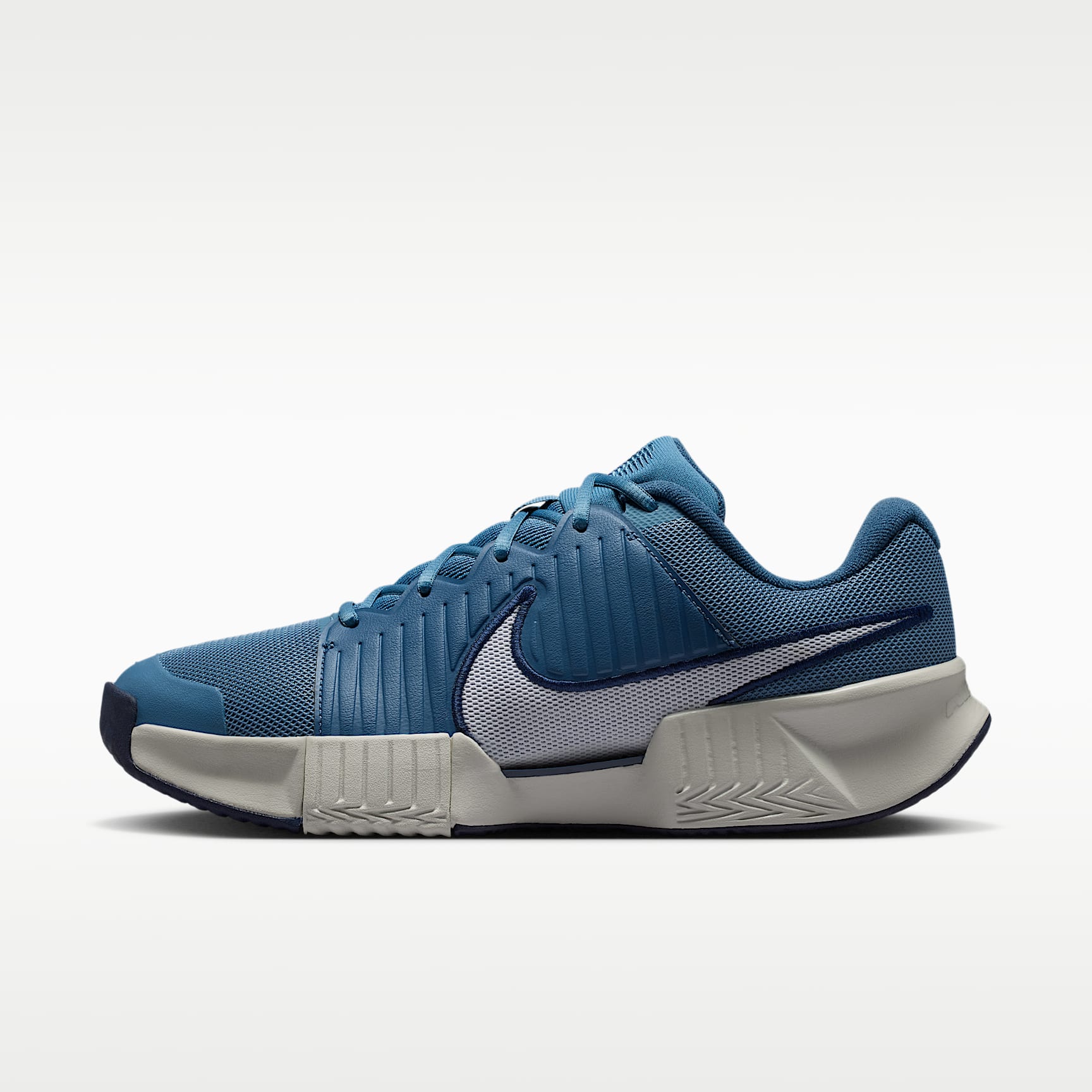 Nike Zoom GP Challenge Pro Men's Clay Court Tennis Shoes. Nike ID